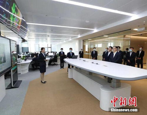 建行杯 第二屆全國巾幗家政服務(wù)職業(yè)風(fēng)采大賽頒獎(jiǎng)?wù)故净顒?dòng)在濟(jì)南舉行